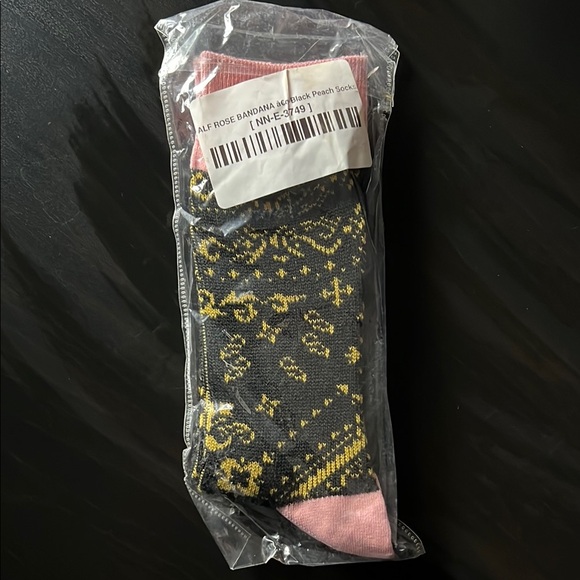 Assholes Live Forever Pink and Black socks - Picture 2 of 2